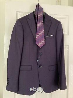 3 piece suit purple, wedding, prom, slim fit 36R jacket, 30R trousers FREE TIE