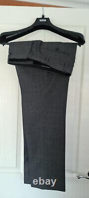 38'' Chest, 32'' Waist, 29'' Leg, Charcoal Slim Fit Suit, M&S Collection