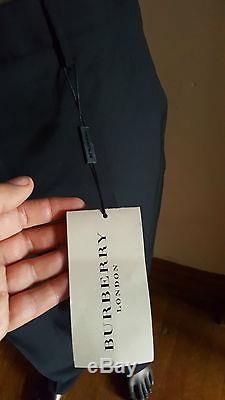 BURBERRY LONDON Made in Italy slim fit SUIT NWT Size 40