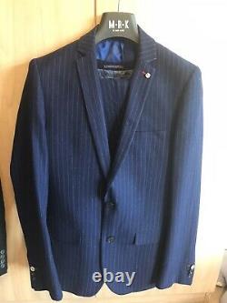 Blue Pinstripe 3 Piece Suit 38 Long Slim fit