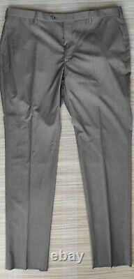 Brooks Brothers men's suit size 50R -Made in Italy, Milano Fit, Estrata Wool