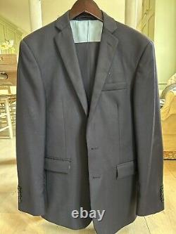 Charles Tyrwhitt Navy Slim Fit Suit Size 36R