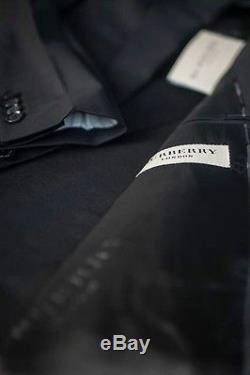 Genuine Black BRAND NEW SLIM FIT Men's BURBERRY Suit with tags