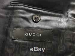 Gucci Men's Slim Fit 2-Btn Blue Wool Suit EU 44R US 34R Luxury Authentic