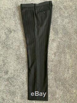 Gucci Tom Ford Mens Dark Brown Slim Fit Wool Suit Shadow Stripe, Eu 46r (us 36r)