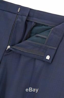 Hugo Boss Men's'Reyno/Wave' Dark Blue Plaid Extra Slim Fit Wool Suit 36R