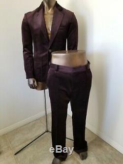 LOUIS VUITTON Made in France Slim Fit SUIT worn twice Size 40