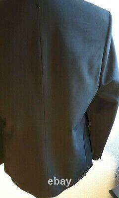 Men suit jacket Navey slim fit from Jaeger size 42 R (RRP £199.00)