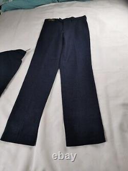 Mens 2 piece navy suit M&S BNWT £149. C36, W30. Woven in Italy. L 33. Slim fit