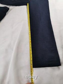 Mens 2 piece navy suit M&S BNWT £149. C36, W30. Woven in Italy. L 33. Slim fit