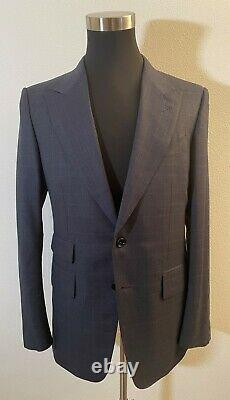 NWT Tom Ford 100% Wool Navy Blue Shelton Fit Peak Lapel Two Button Suit 40R