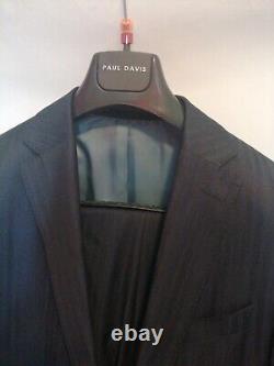 Paul davis black grey stripe modern designer slim fit suit size 40 EU 50