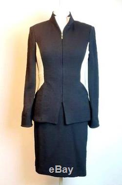 ST. JOHN (6/8) fits sz 10 Black Ivory Color Block 2pc Suit Jacket/Skirt Slimming