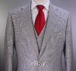 SUITSUPPLY Gray/White Houndstooth Heavy Wool Flannel 3-Pc Slim Fit 42R