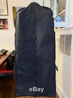 SuitSupply 40R Navy Suit NWOT Napoli, Slim Fit 2 Button Jacket and Pants
