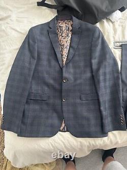 Tailored Slim Fit Three Piece Suit