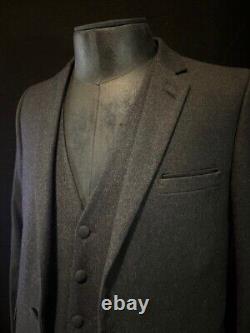 The Kooples Mens 60s Style Suit, Grey wool, 3 piece, slim fit