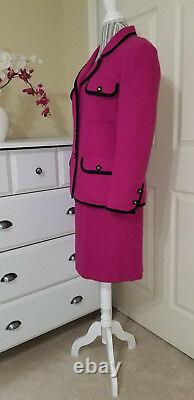 VP Collections Fuchsia 100% Pure Wool Boucle 2 Pc Skirt Suit Sz. 12 (Fits 6-8)